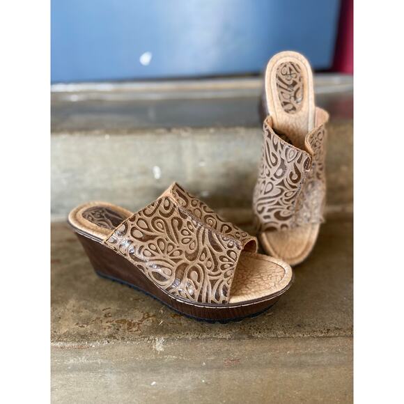 B.O.C. Shoes - b.o.c. Brown Embossed leather lug sole platform wedge sandal